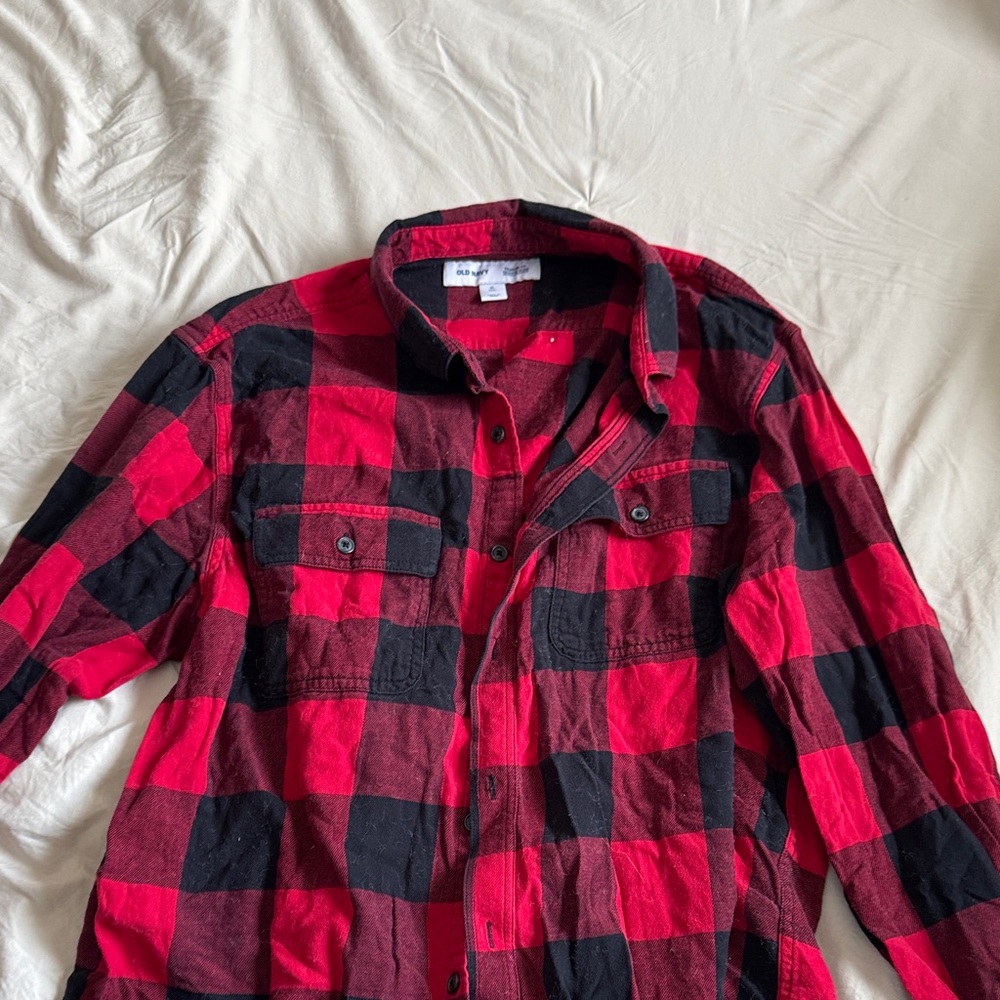 Old Navy Red and Black Checkered Men's Shirt